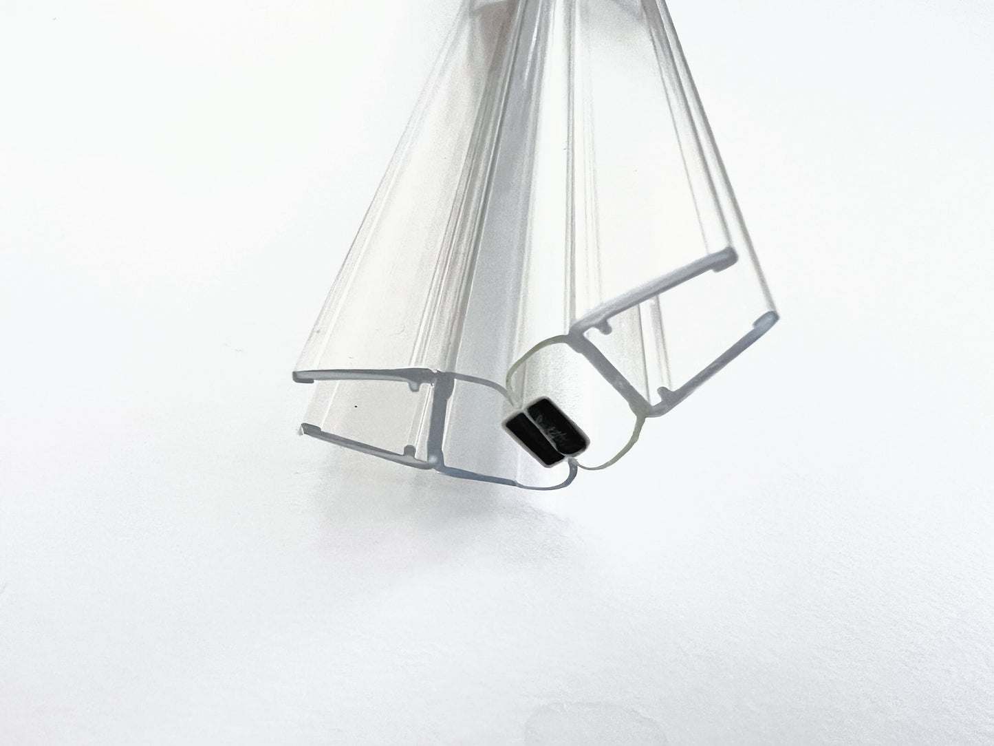 Magnetdichtung für Fünfeckduschen inkl Magnetstreifen 2x67°=135° (2-er Set), Art.Nr. 6052/6062