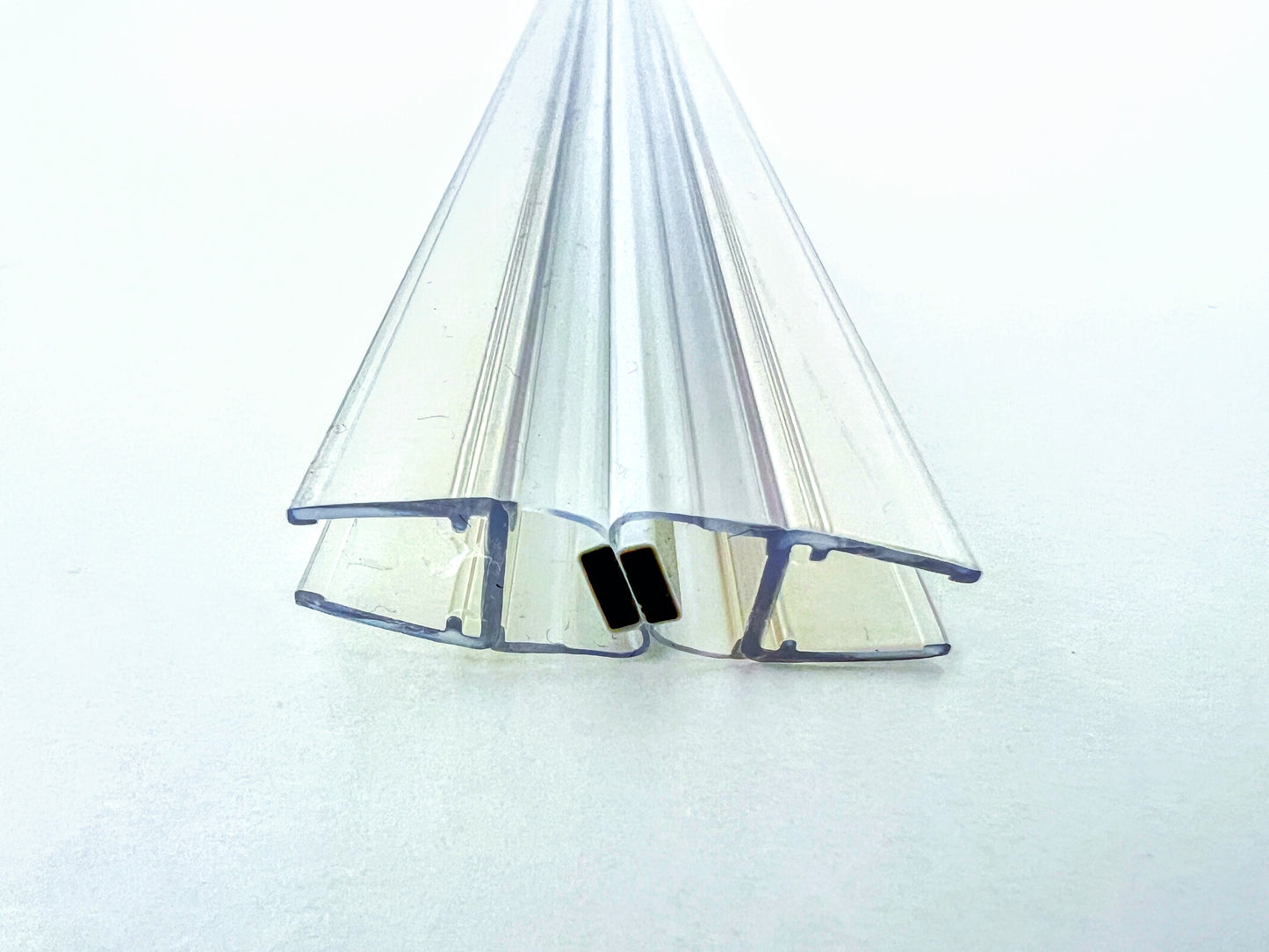 Magnetdichtung 180° fluchtend mit 67° schrägem Magnetstreifen (2-er Set), Art.Nr. 6052 (6062)